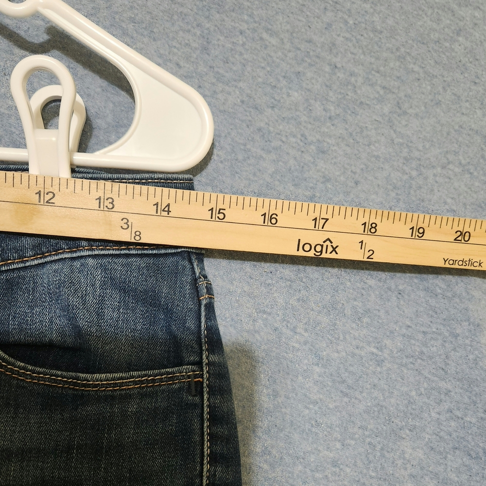 Levi's Dark Blue Women's Super Skinny Jeans. Size 29/30 - Picture 3 of 7